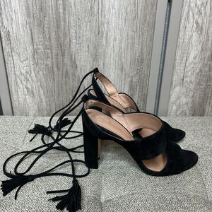 Madewell Heeled Sandals Suede Tasseled Ankle Wrap Around Strap Black Octavia 9